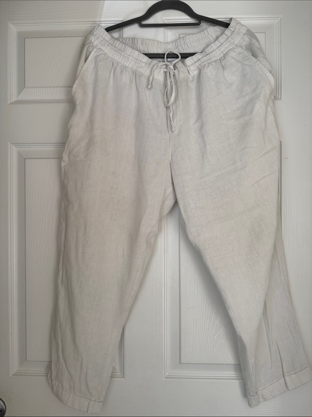 Old Navy White Drawstring Linen-Blend Joggers